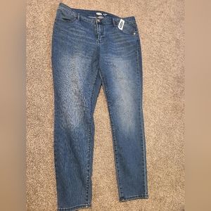 Old Navy super skinny midrise jeans size 14 NWT